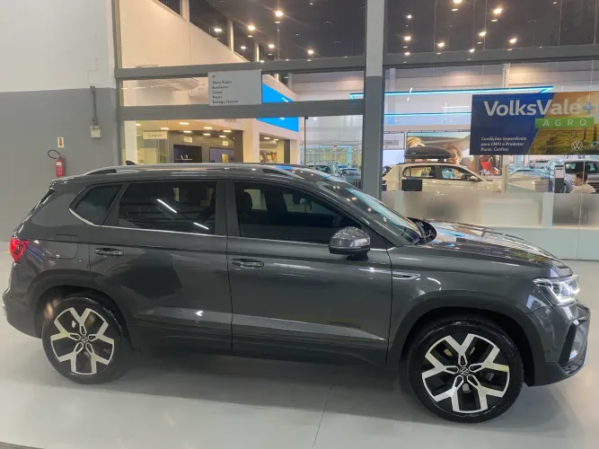 Volkswagen Taos Highline 1.4 250 TSI Flex AUT 2023