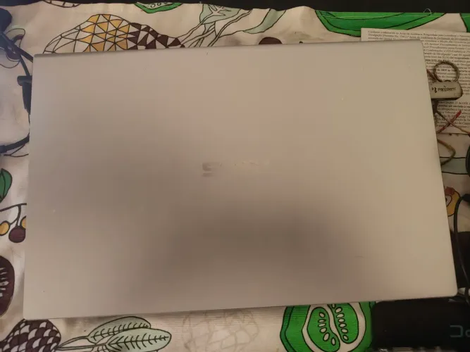 ASUS Vivobook AMD Ryzen5