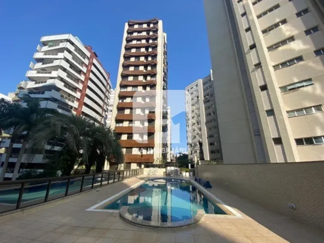 Apartamento à venda próximo ao hippo com 134 m2 com 4 quartos no Centro - Florianópolis -