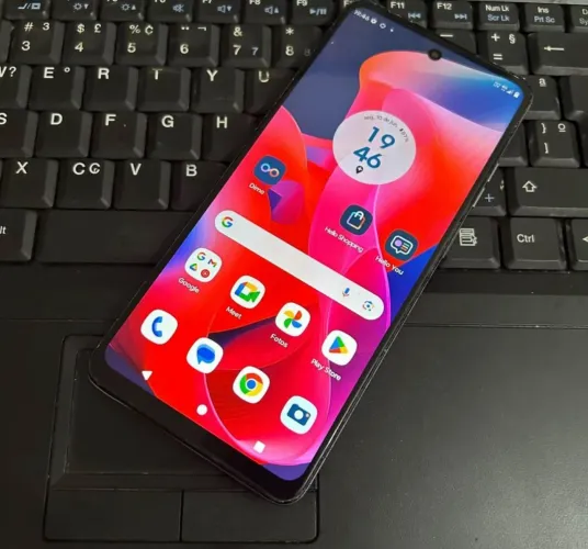 Moto g24 novinho 256 gigas batera boa