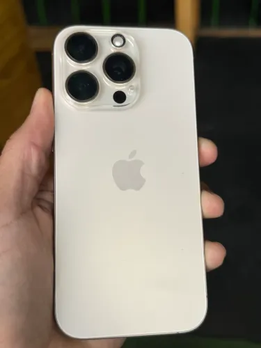 iPhone 16 pro GARANTIA APPLE 