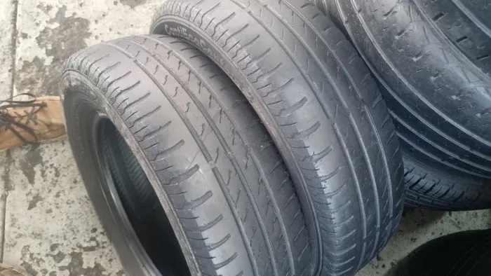 Par Pneu 165/70R14 Continental Original do Renault kwid