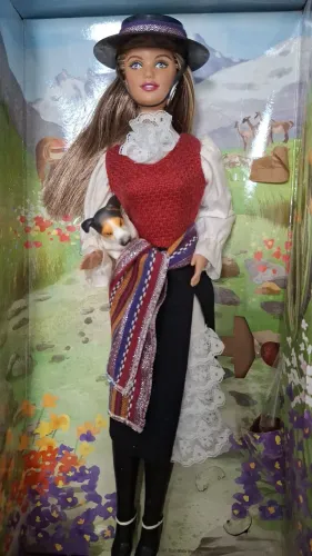 Barbie Chile Dolls of the World collector