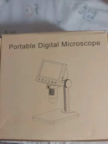 Microscópio digital portável