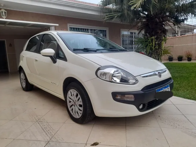 Fiat Punto Attractive 1.4 Fire Flex 8V 5P 2016
