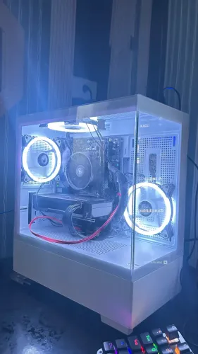 PC Gamer Ryzen 5 5500 + RX 7600 8GB - Roda tudo!