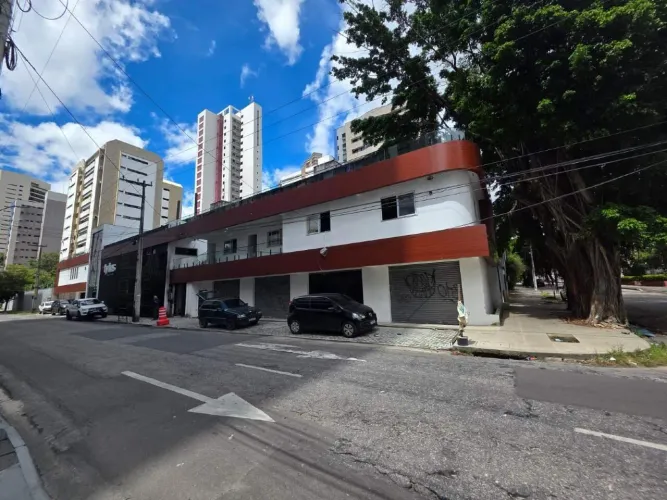 Loja Comercial para Alugar no Meireles | 23,20 m² em Fortaleza