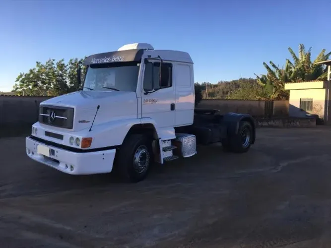 MB 1634 4x2 Cavalo Mecânico ano 2010