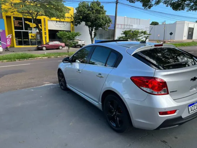 Chevrolet Cruze HB Sport LTZ 1.8 16V Flexp. 5P AUT 2014