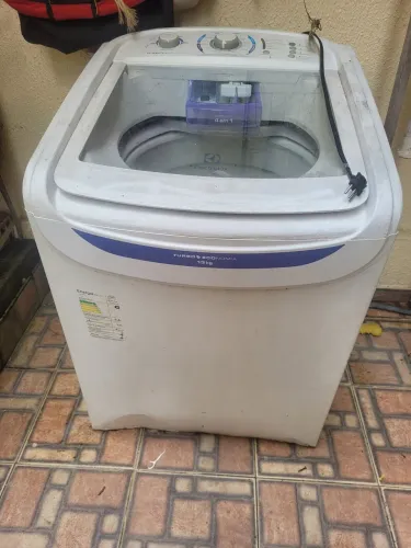 Máquina de lavar 13kg com defeito