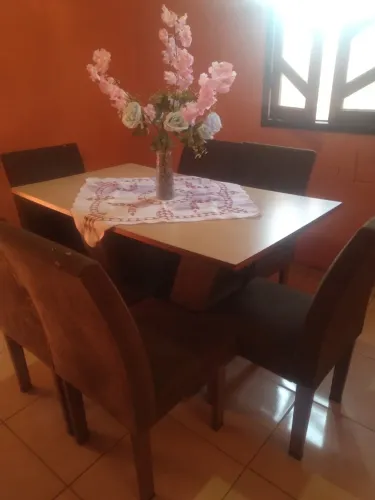 Mesa de jantar de 6 lugares