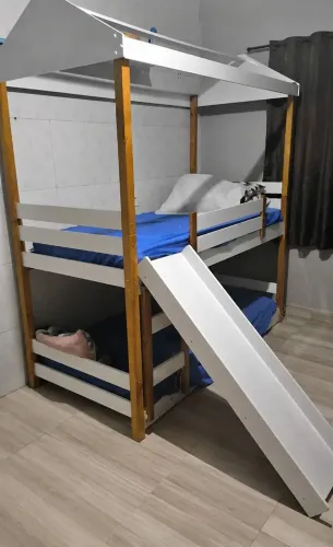 BELICHE com escorregador em ótimo estado