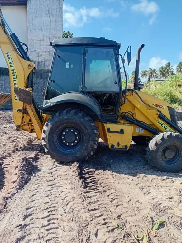 Retroescavadeira New Holland B90B