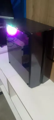 CPU gamer semi novo pra vender logo
