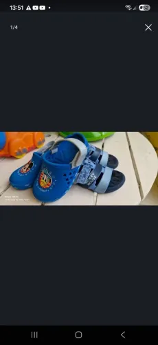 Sandálias infantil
