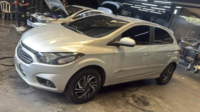 Chevrolet Onix Hatch LT 1.0 8V Flex Mec. 4P 2019