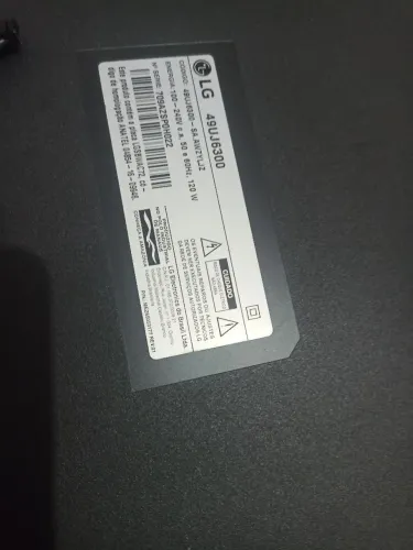 Pe e dois auto falante da tv LG 150