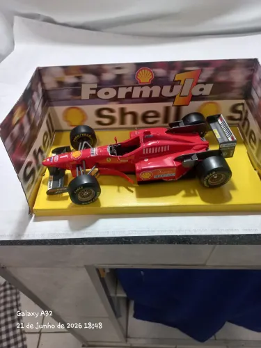 Carrinho michael Schumacher fórmula 1 1998 escala 1/20