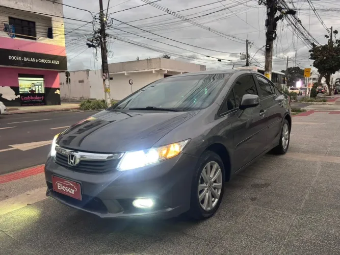 Honda Civic Sedan LXS 1.8/1.8 Flex 16V Aut. 4P 2015