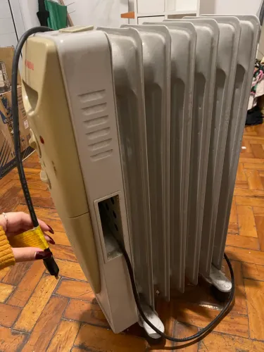 Vendo Aquecedor a Óleo 