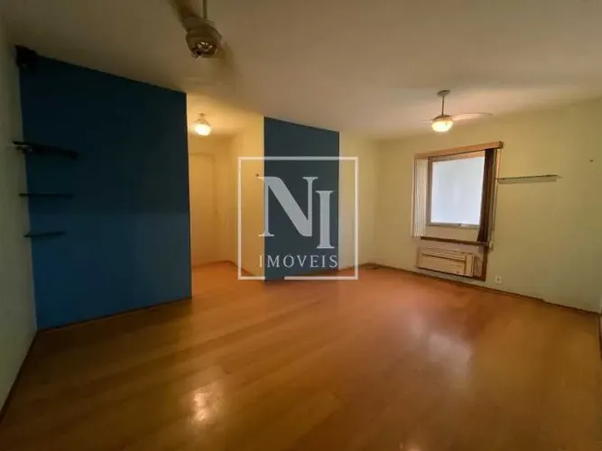 Apartamento : Padrão / Residencial / Copacabana