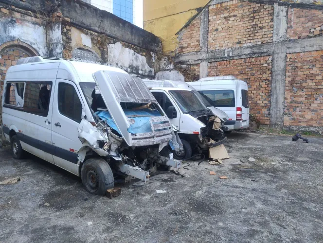 Vendo peças de vans Sprinter 415 e ducato