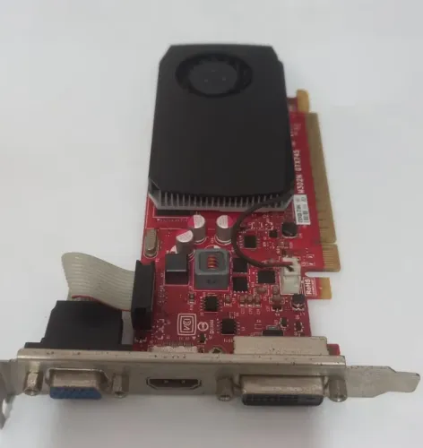 Placa de Video 4GB  GTX745 func.100%