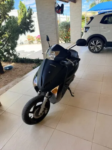 Honda lead 2015