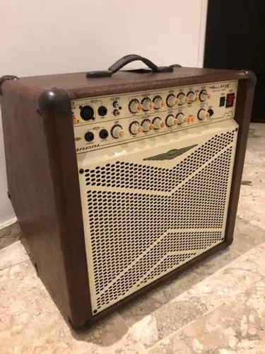 Amplificador amp violão voz 80 watts RMS 2 canais O?Neil