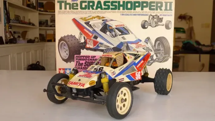 Tamyia Grass Hopper II Radio Control 1:10 eletrico competição, 64.000rpm