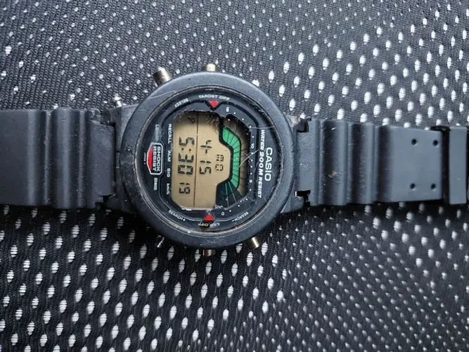 RELÓGIO ANTIGO CASIO G-SHOCK DW 600 SÓ VENDA NÃO TROCO POR NADA
