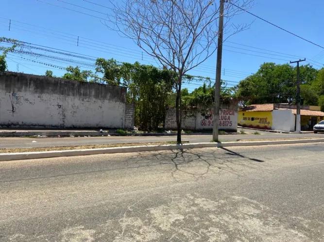 Mar- vendo lote no Dirceu 18x43