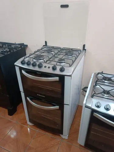 Fogão 4 Bocas Electrolux Duplo Forno 