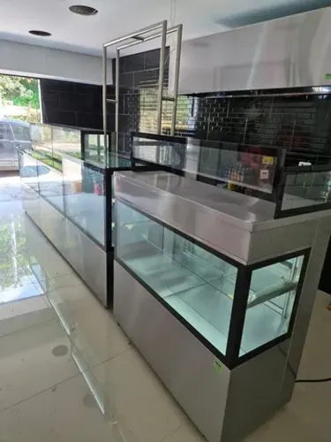Expositora inox-montar ou renovar seu comércio 