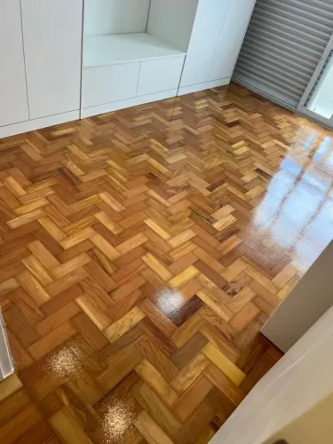 Renove seu piso com a JM dedicação e muita qualidade .