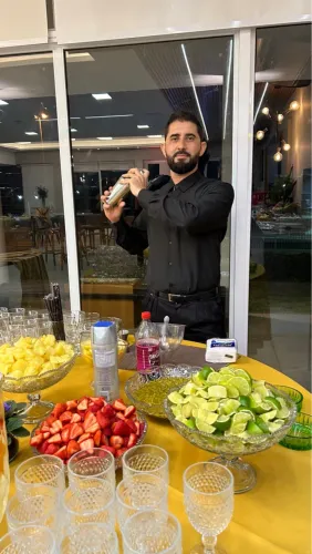Bartenders de drinks disponíveis para eventos 