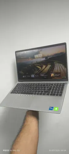 Notebook DELL i7 11ger, 16gb ram, SSD NVMe 256, placa de vídeo NVIDEA. Em 10x sem juros.