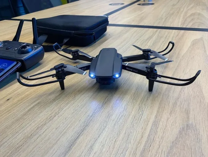 Drone com câmera 4K - NOVO na bag
