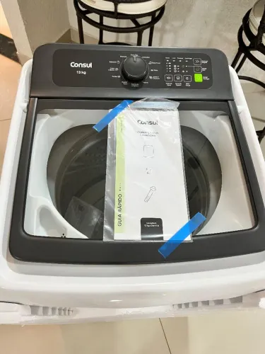 Máquina Consul  13 kg novo.