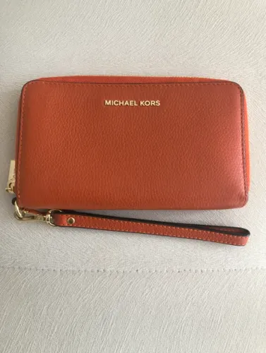 Carteira em Couro Michael Kors