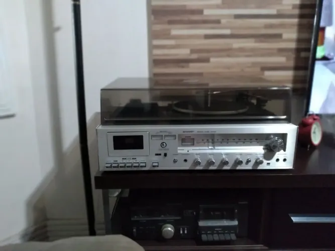 Som 3x1 sharp SG220
