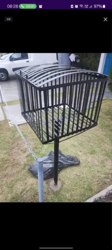 Lixeira com tampa 50x50