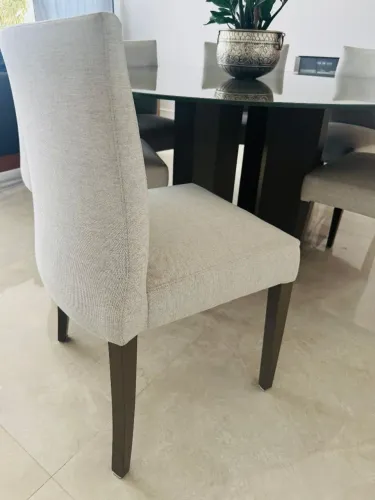 Mesa de Jantar Redonda com 6 cadeiras e tampo de vidro