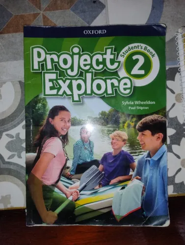Livro de Inglês PROJECT EXPLORE students book de Silvia Wheeldon ed Oxford