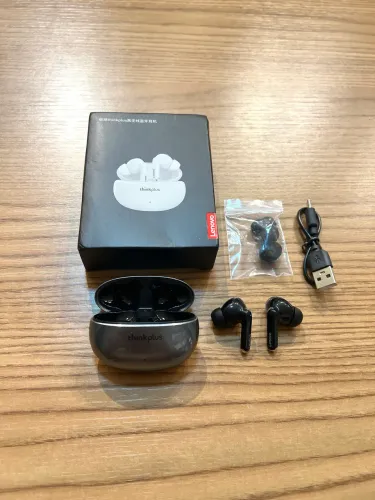 O Fone de Ouvido Lenovo XT88 Bluetooth 5.3 é original e lacrado