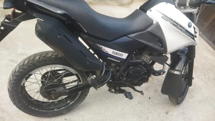 Yamaha XTZ 150 Crosser ED - Impecável