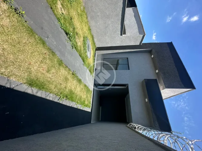 Casa Aconchegante! Acabamento Alto Padrão! codigo: 132260