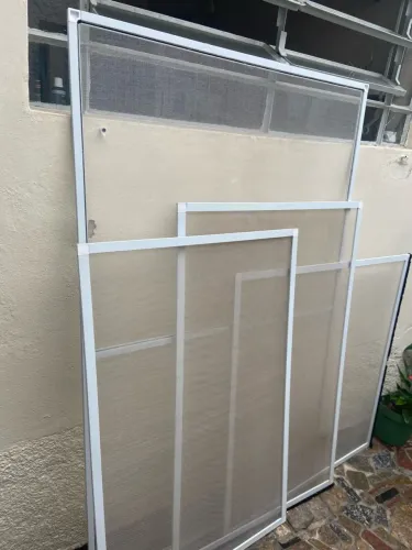 Telas de proteção para janelas