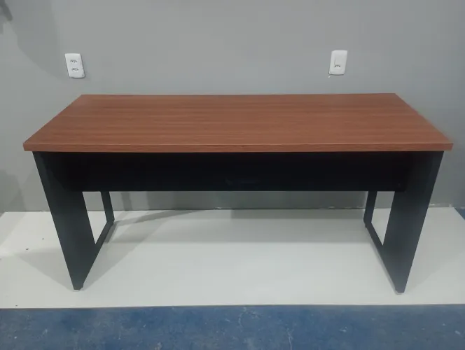 Mesa de escritório linha industrial
