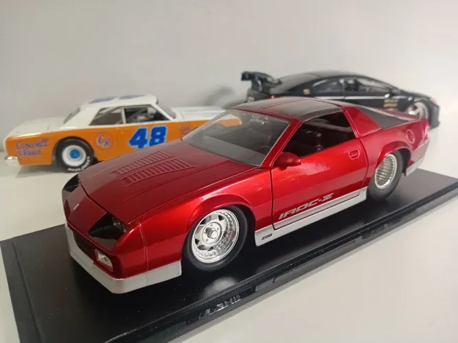 Miniatura jada toys camaro irocZ